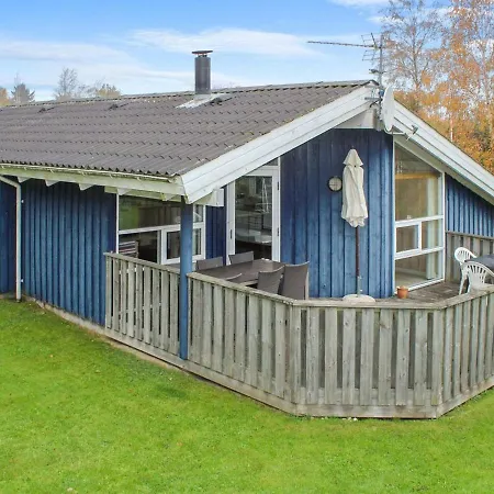 Danika - 800m From The Sea In Ne Jutland By Interhome *