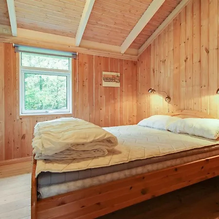 Danika - 800m From The Sea By Interhome 度假居