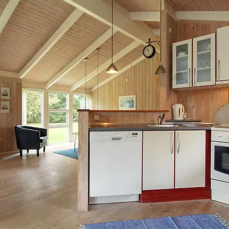 Danika - 800m From The Sea By Interhome Feriehus *